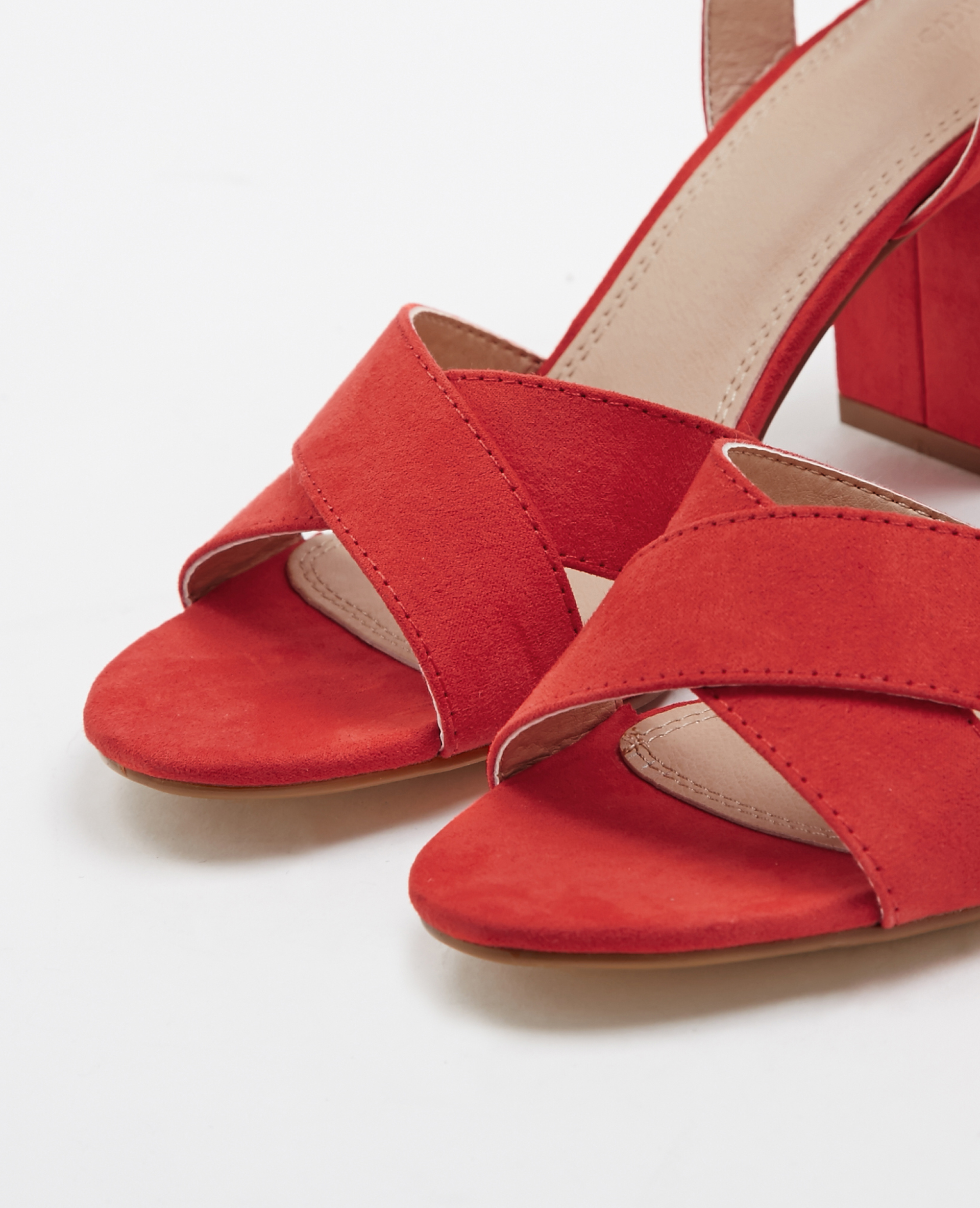 Sandales à talons carrés rouge - Pimkie