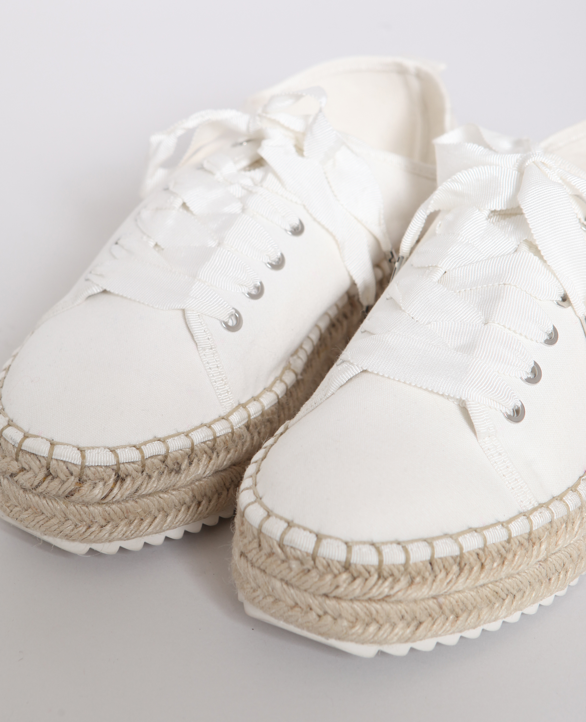 chaussure plateforme paille
