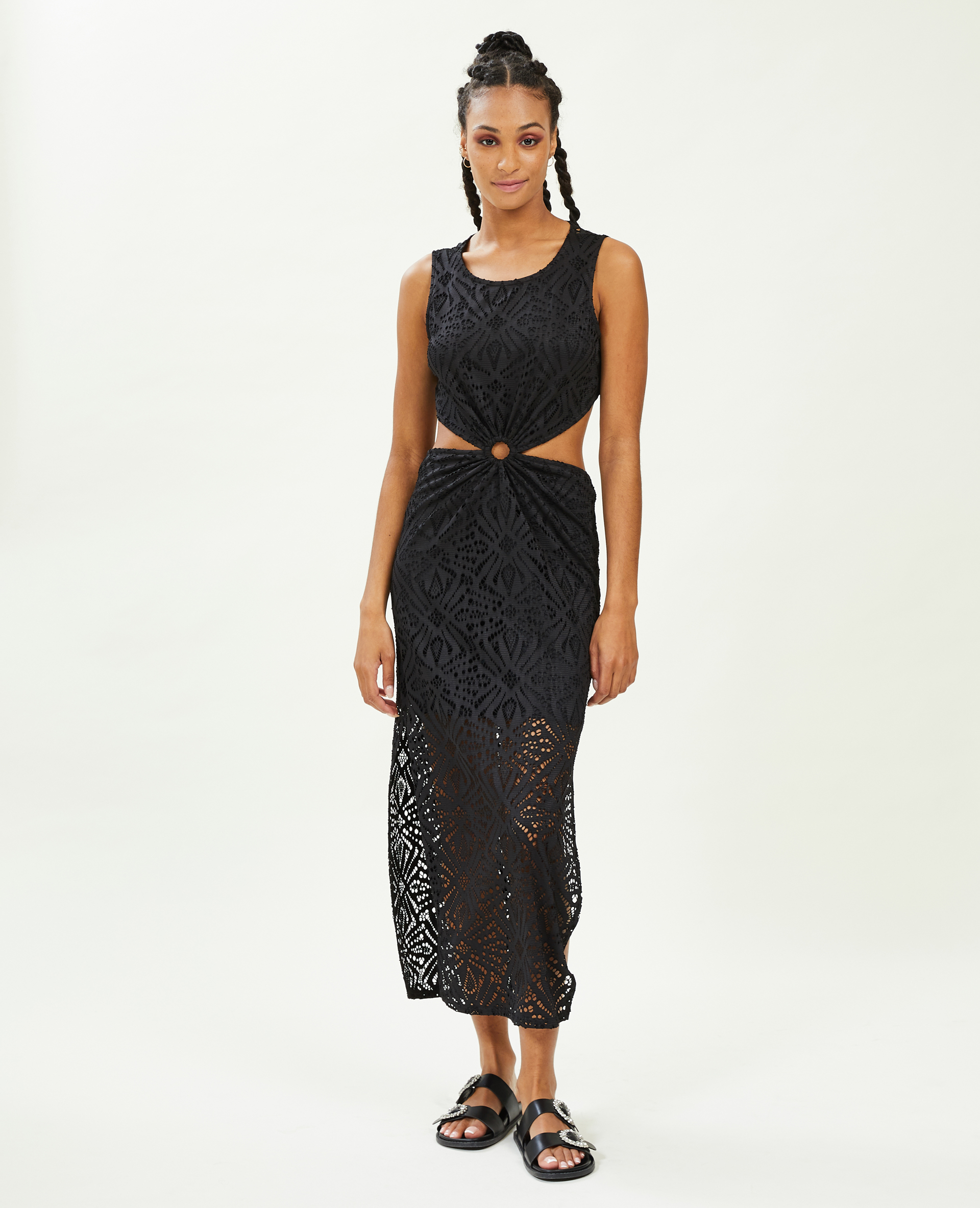 Robe longue avec découpes et anneau central noir - Pimkie