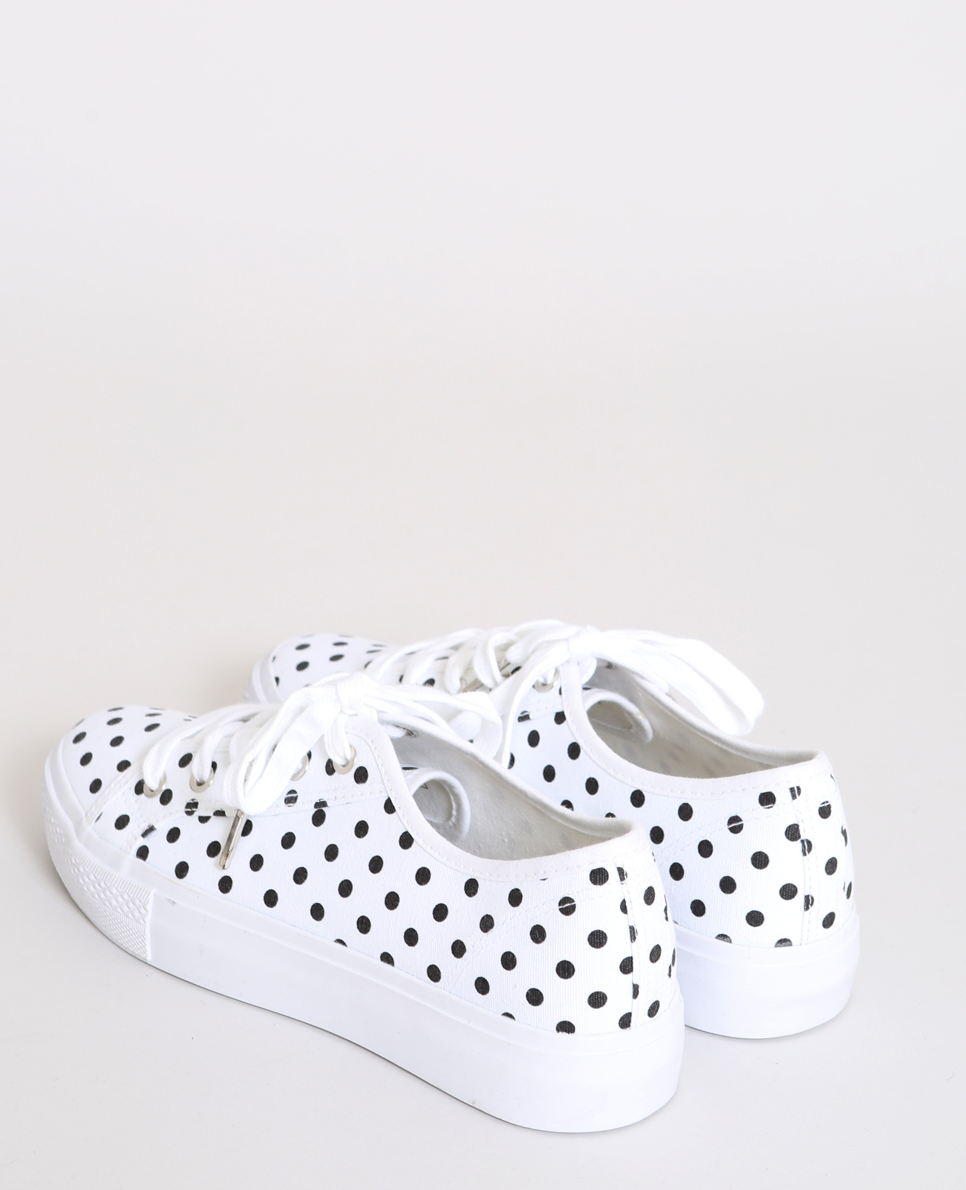 Baskets à pois blanc - Pimkie