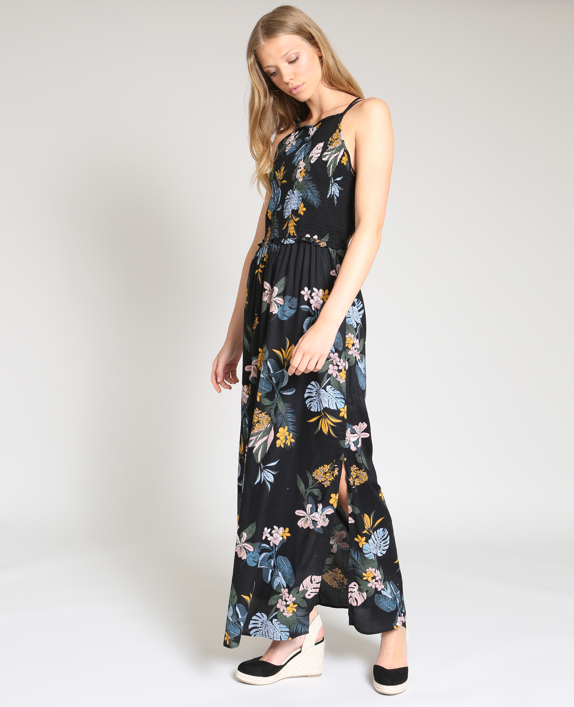 robe longue fleurie fine bretelle