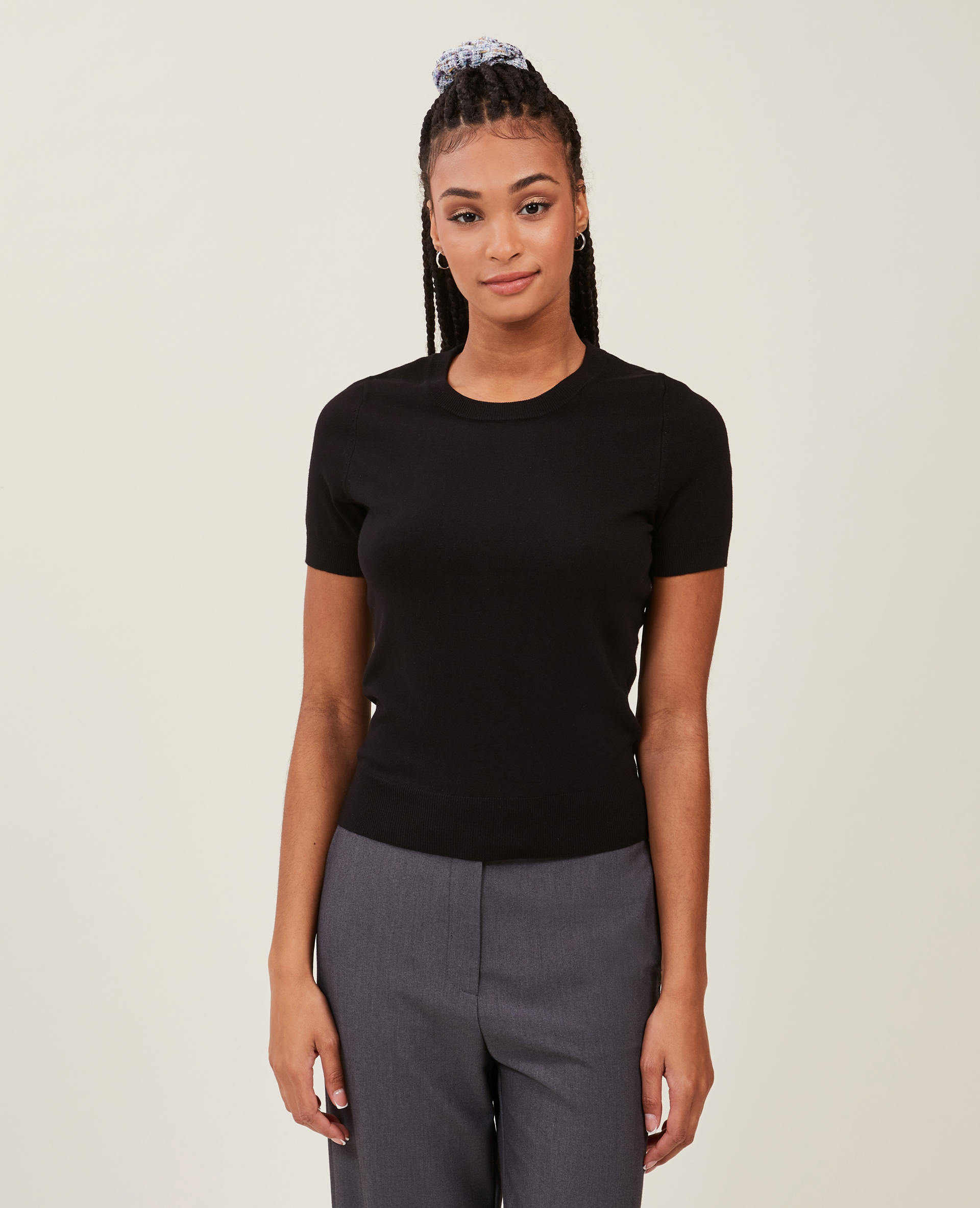 Pull manches courtes en maille fine noir - Pimkie