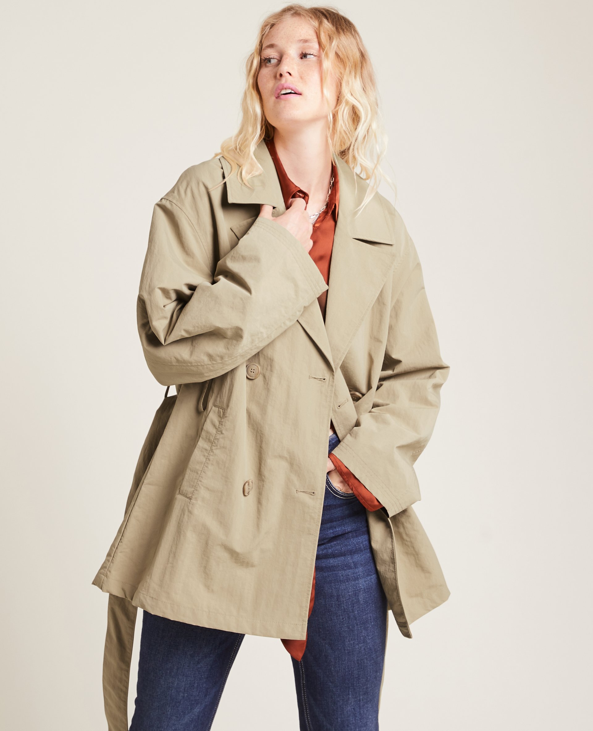 Trench court shop
