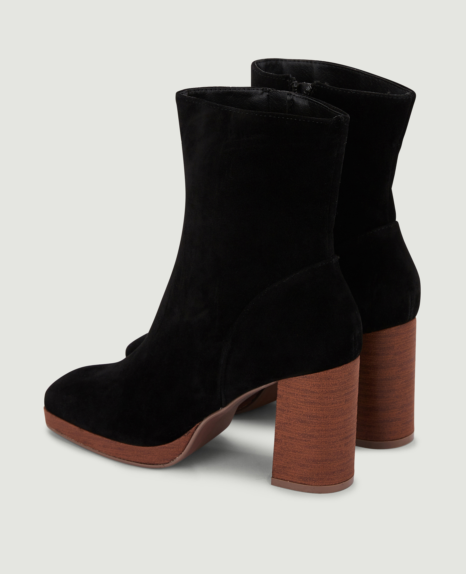 bottes en nubuck noir