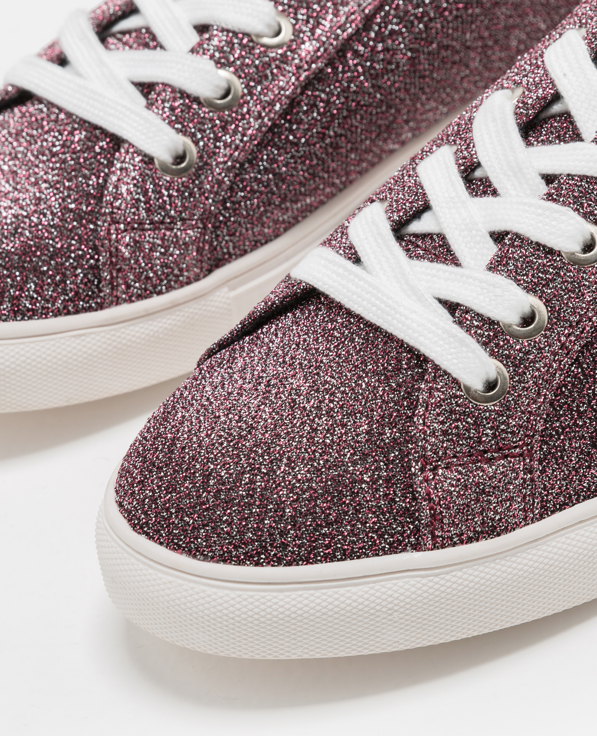 basket glitter