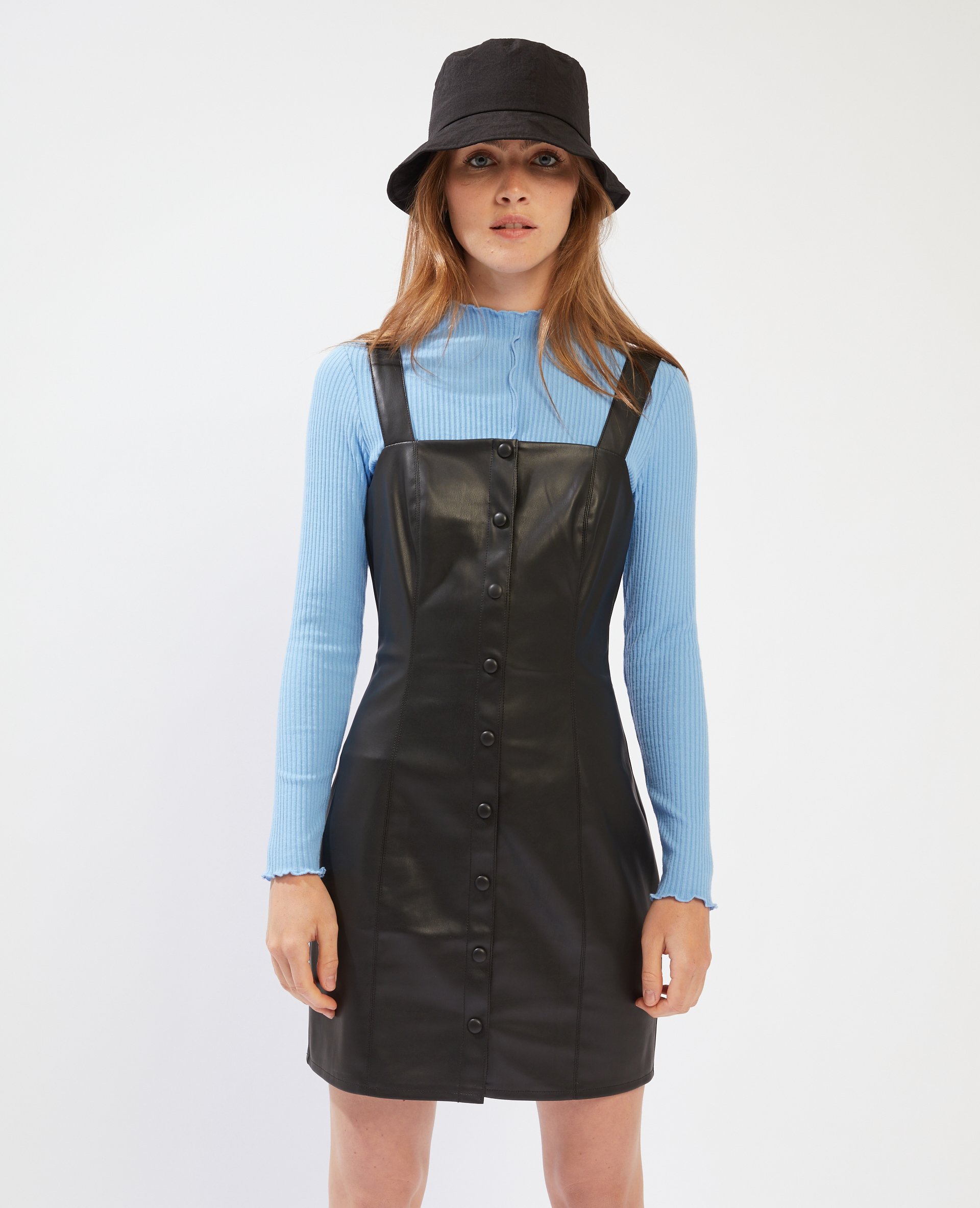 Robe salopette en cuir on sale